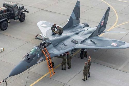 Ukraine tin tưởng sớm nhận được máy bay tiêm kích và tên lửa phòng không từ NATO