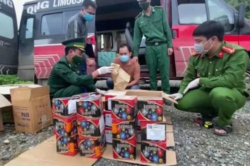 Truy chặn đối tượng vận chuyển pháo lậu manh động, liều lĩnh