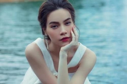 Hồ Ngọc Hà chia sẻ lý do quay trở lại hát phòng trà
