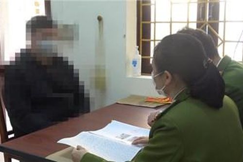 Khởi tố 5 người đàn ông phố núi mua dâm 2 bé gái 14 và 16 tuổi