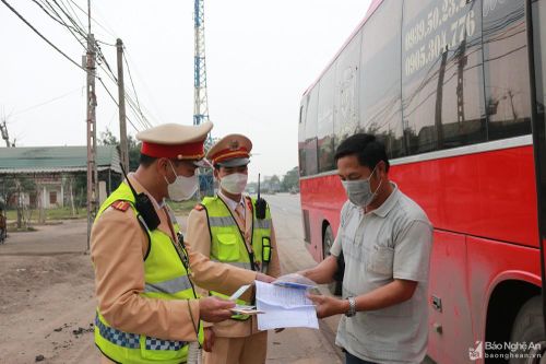 Hội thảo góp ý về dự án Luật Lực lượng tham gia bảo vệ ANTT và Luật Trật tự, ATGT đường bộ