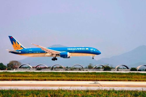 Vietnam Airlines mở lại 7 đường bay nội địa để phục vụ cao điểm Hè