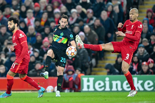 Kết quả Champions League: Thua Inter, Liverpool vẫn vào tứ kết