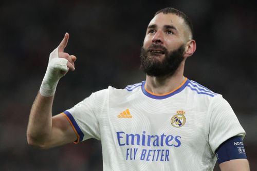 Benzema làm lu mờ 3 siêu sao tấn công của PSG