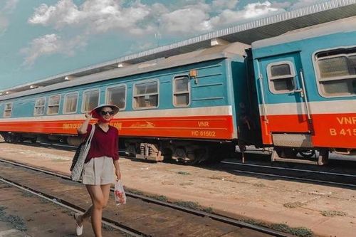 Du lịch bằng tàu hỏa có gì hot khiến giới trẻ thích thú?