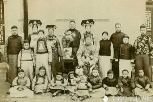 Sự thật thú vị ẩn sau chùm ảnh lạ Trung Quốc thời nhà Thanh