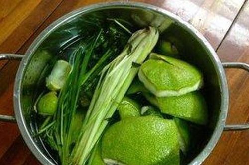 Liên tiếp trẻ bỏng nặng khi xông lá chữa COVID-19