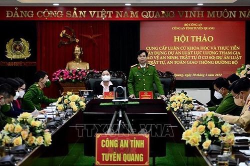 Cung cấp luận cứ khoa học và thực tiễn xây dựng các dự án luật