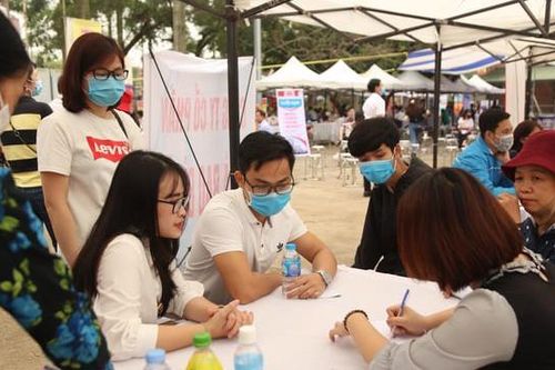 Cạnh tranh tuyển dụng lao động sẽ tiếp tục gia tăng