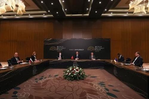 Ngoại trưởng Nga-Ukraine gặp mặt trực tiếp tại Thổ Nhĩ Kỳ