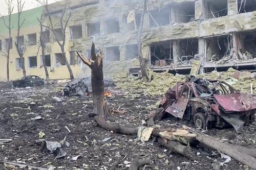 Thị trưởng Mariupol: Hai ngày kinh hoàng khi Nga pháo kích