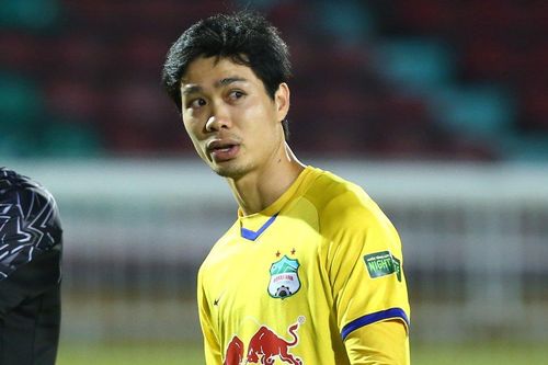 HLV Kiatisuk: 'Tôi muốn Công Phượng ghi hat-trick'