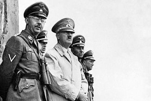 Vì sao trùm Hitler đại bại dù sở hữu nhiều vũ khí khủng?