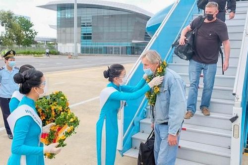 Mở cửa đón khách quốc tế: Các quy định cần phải đơn giản nhất có thể
