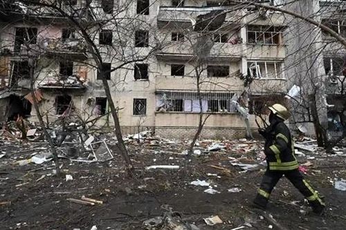 Ukraine mất 100 tỷ USD, Nga vướng 'cú sốc' kinh tế