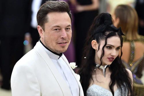 Ý nghĩa trang phục của Grimes và Elon Musk ở Met Gala