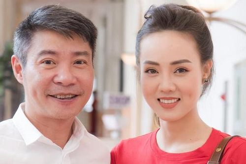 Vợ trẻ NSND Công Lý khoe khéo có 30 lọ nước hoa nhưng vẫn được chồng tặng thêm