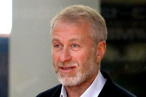 Tỷ phú Abramovich bị truất quyền giám đốc ở Chelsea