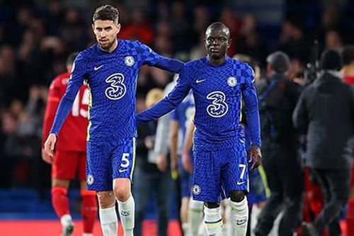 Chelsea đứng trước nguy cơ bị xâu xé từ đội một đến đội trẻ