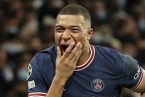 L'Equipe: 'Phòng thay đồ PSG ngột ngạt sau thảm bại'