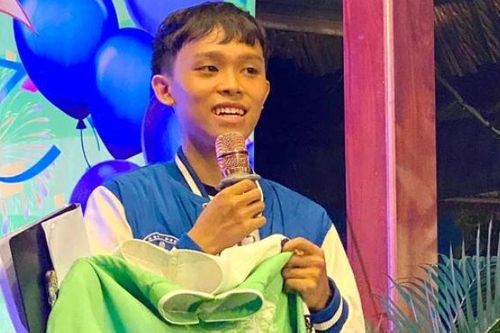 Hồ Văn Cường bước sang tuổi 19