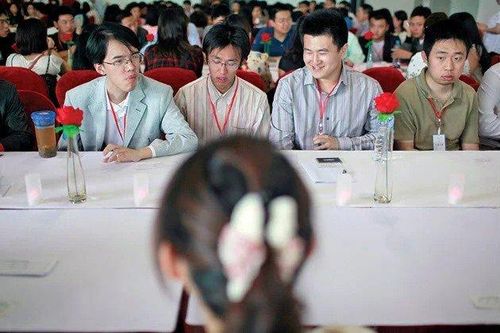 Áp lực phải thoát ế ở Trung Quốc