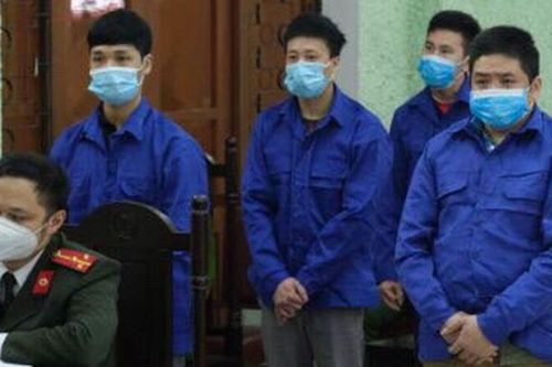 Tổ chức cho người khác nhập cảnh trái phép, nhóm thanh niên lĩnh hơn 21 năm tù giam