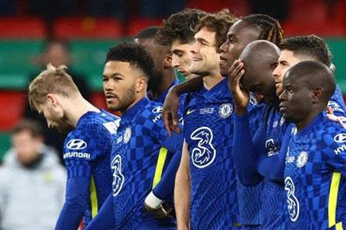 Chelsea khó ngăn 'chảy máu cầu thủ'