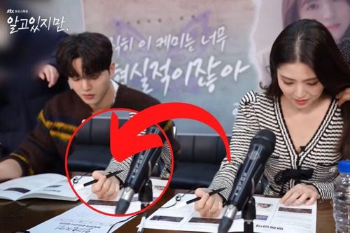 Nghi vấn Song Kang và Han So Hee đang hẹn hò: Park Hyung Sik chuẩn bị ra rìa?