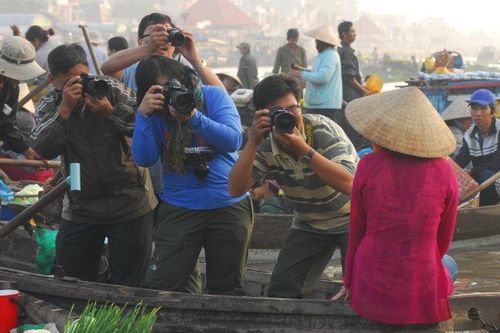 Có một sự lãng phí 'không hề nhẹ' đối với ảnh nghệ thuật Việt Nam
