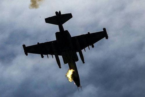 'Xe tăng bay' Su-25SM3 Nga dù bị Ukraine bắn thủng lỗ chỗ vẫn trở về căn cứ an toàn