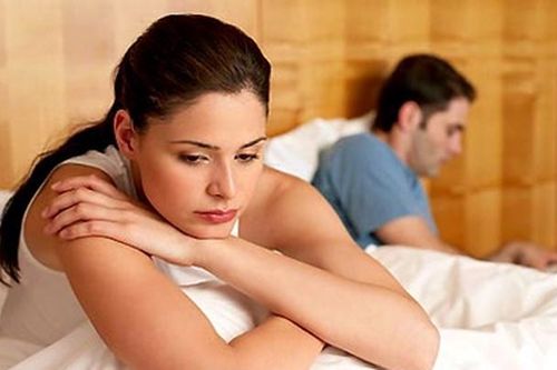 Vợ sa ngã vì chồng quá khô khan