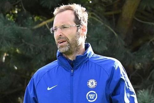 Huyền thoại Petr Cech tiết lộ hiện trạng đau lòng của Chelsea giữa lệnh trừng phạt