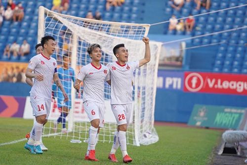 Những bất ngờ thú vị ở V-League 2022