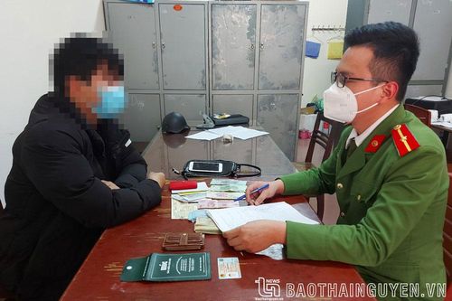 Nhặt được của rơi cố tình không trả lại có thể bị xử lý hình sự