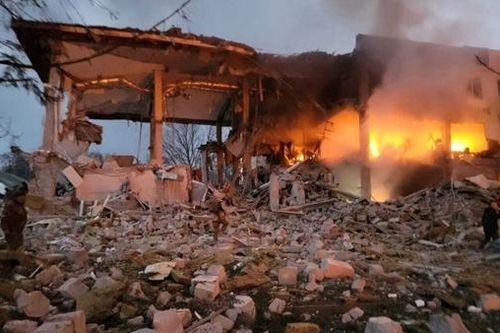 Nga tấn công căn cứ Ukraine gần Ba Lan
