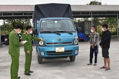 Hai đối tượng liều lĩnh đánh xe tải đi trộm cắp tài sản