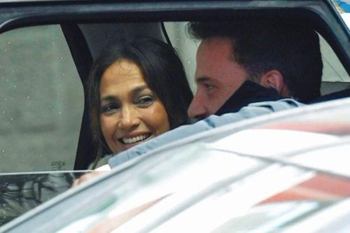Ben Affleck xuất hiện trong MV mới của Jennifer Lopez