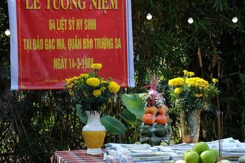 Bữa cơm cuối cùng bên gia đình của người lính Gạc Ma