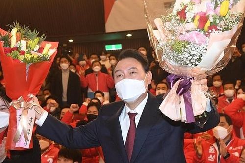 Tân Tổng thống Hàn Quốc và nhiệm kỳ chông gai