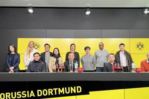 Bundesliga sẽ hỗ trợ phát triễn bóng đá trẻ Việt Nam