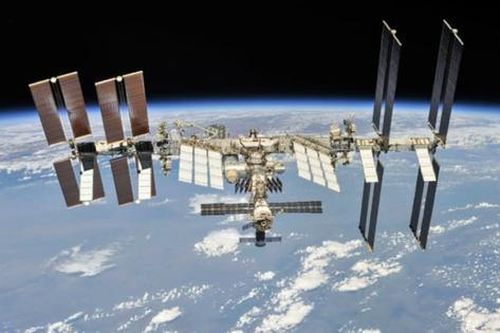 NASA khẳng định phi hành gia Mỹ trên ISS sẽ về bằng phương tiện của Nga