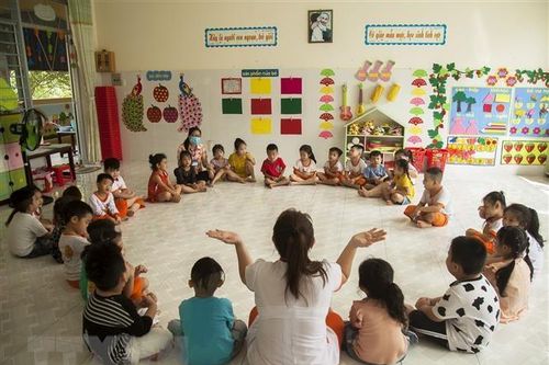 Trẻ mầm non ở Cà Mau tạm dừng đến trường kể từ ngày 17/3