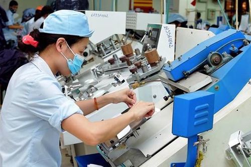 Tăng giờ làm thêm: Giới hạn ở mức vừa phải, không nên thành tiền lệ