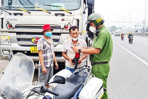 Xử lý phương tiện dừng, đậu không đúng quy định