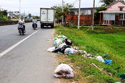 Xã Ninh An: Nhiều điểm tập kết rác tự phát