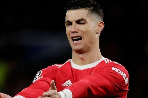 MU trả giá cho những quyết sách sai lầm