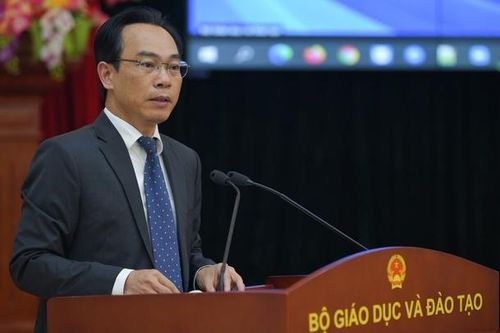 Thứ trưởng Hoàng Minh Sơn: Lường trước khó khăn tuyển sinh để có giải pháp ứng phó