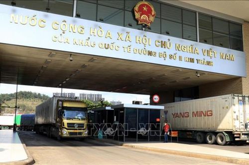 Hỗ trợ doanh nghiệp sản xuất thực phẩm đăng ký xuất khẩu đi Trung Quốc