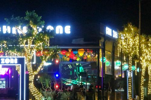 Bị phạt 66 triệu vì vi phạm tiếng ồn và an toàn vệ sinh thực phẩm
